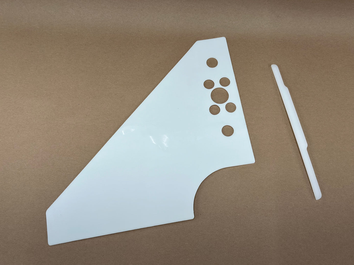 HINGE BRACKET WEAR SHEET & BUMPER