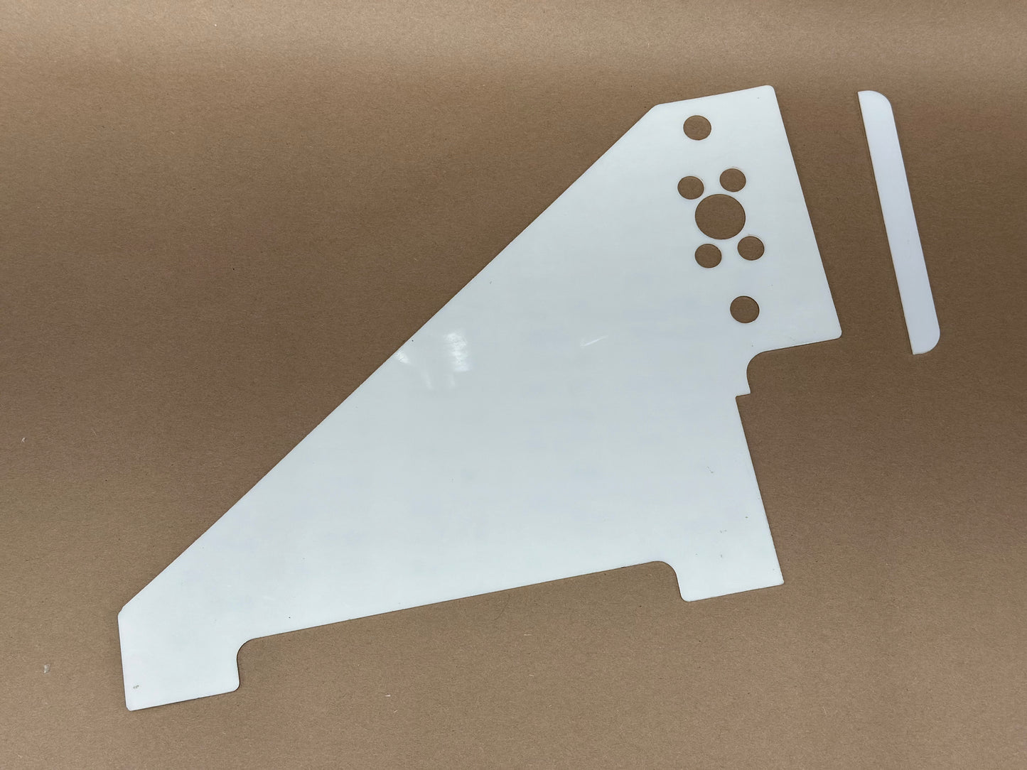 HINGE BRACKET WEAR SHEET & BUMPER