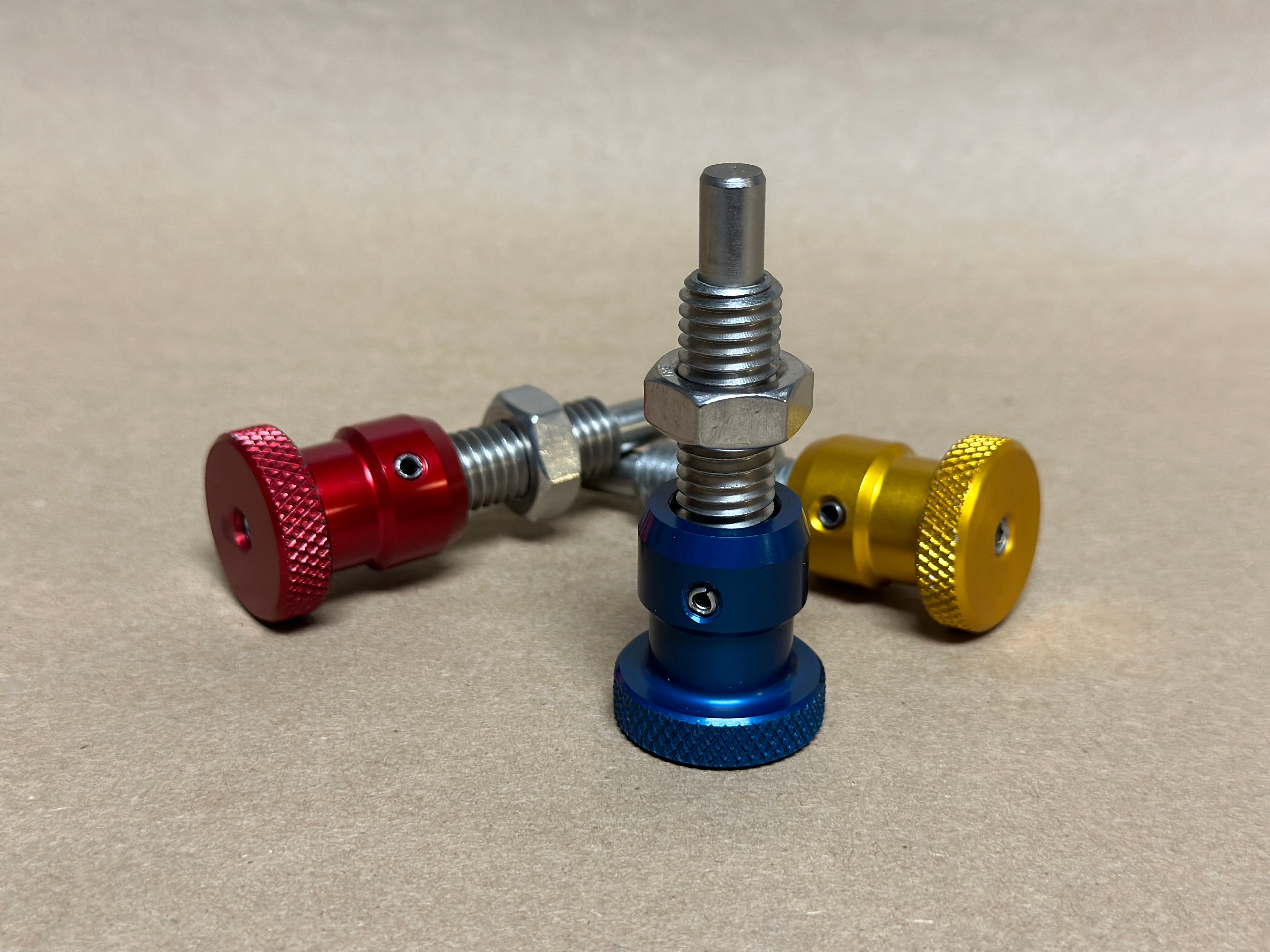 LOCKING PULL PIN – Universal Sonar Mount Parts